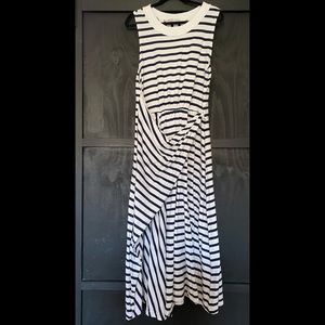 Sleeveless Maxi Dress